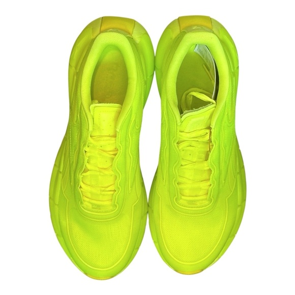 NIB Reebok x Victoria Beckham Zig Kinetica Sneaker Neon Solar Yellow Wmn 9 $220 - Picture 5 of 10